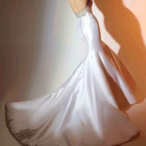 Victor Harper wedding dress size 6